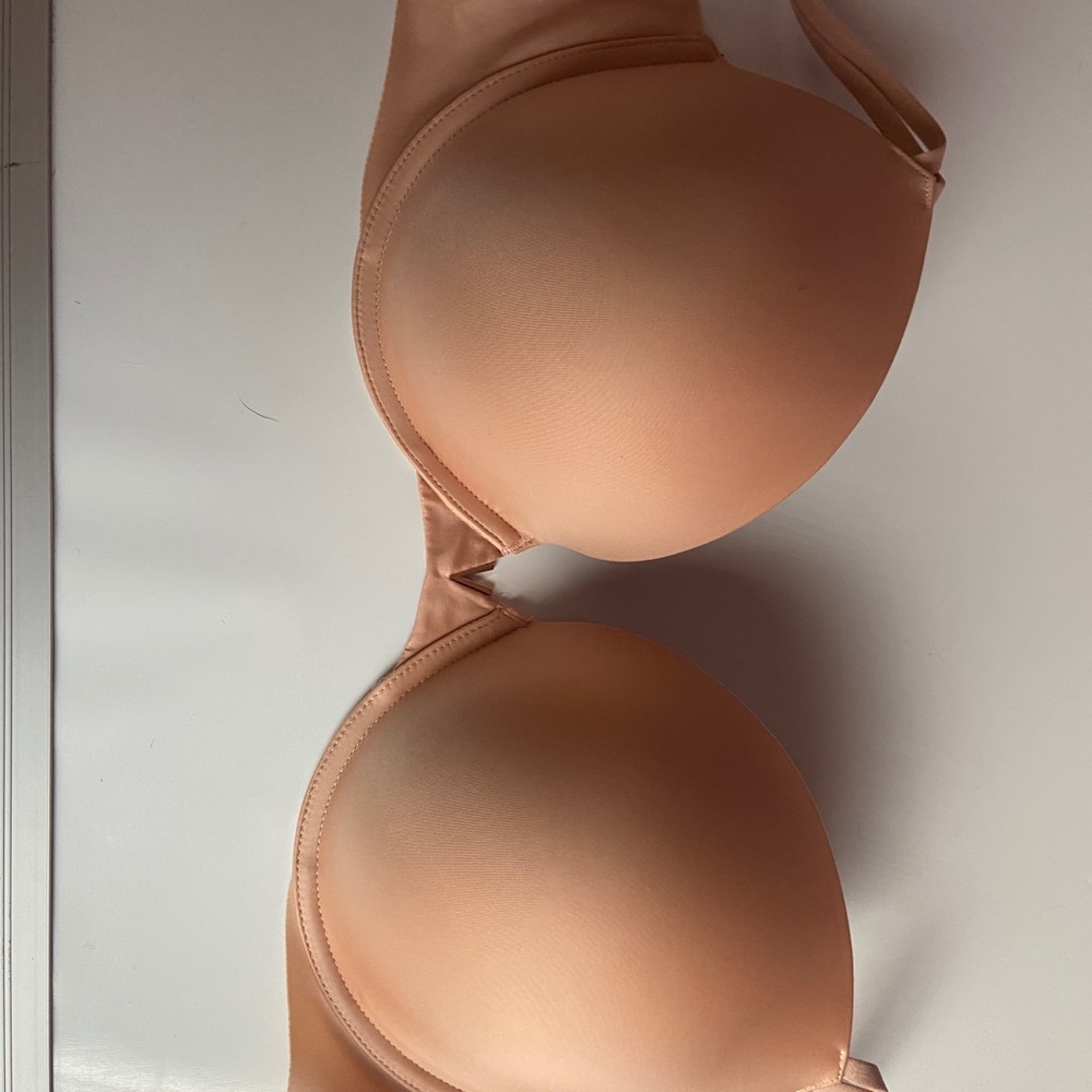 Victoria’s Secret Demi push up bra